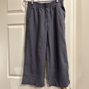 Wide leg pants. Light weight.